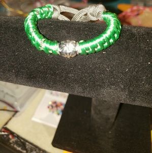 Women's paracord bracelet matching keychain